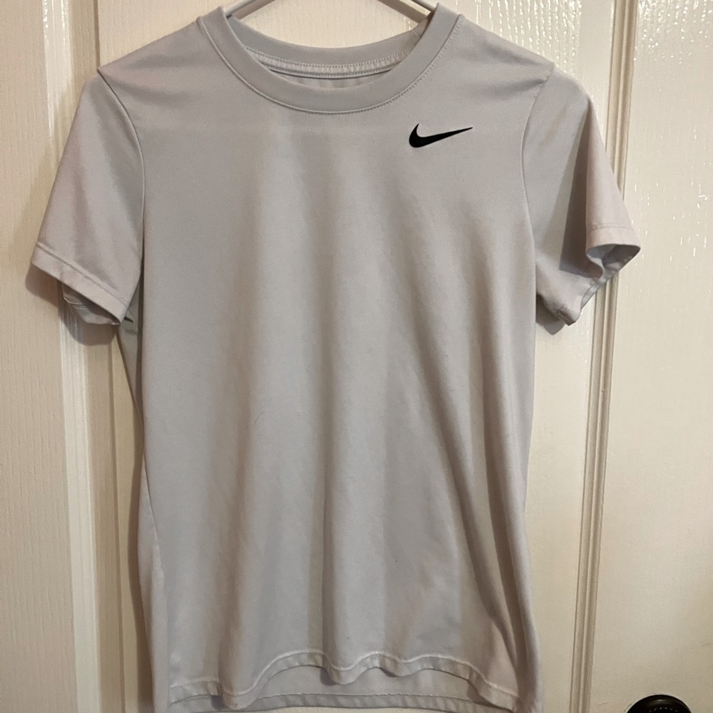 NIKE white tee size S